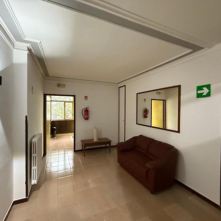 Cristal Hotel مانوكاتْساتي المظهر الخارجي الصورة